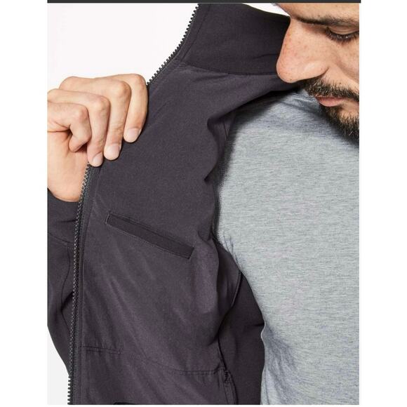 Lululemon sojourn warpstreme jacket men’s M - Picture 3 of 15